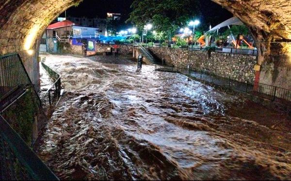 ¡LES CRECE EL RÍO ORIZABA!