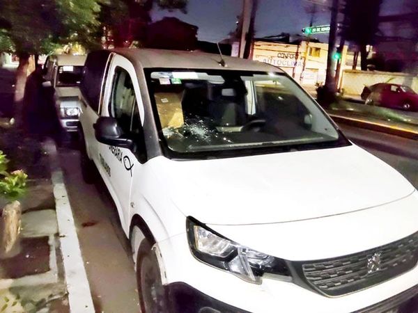 ¡DETIENEN A ‘DESTROYER’!