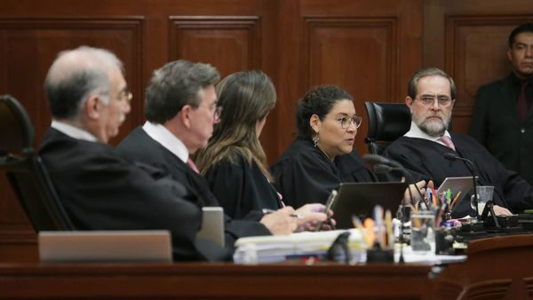 ¡MINISTROS SALIENTES BUSCAN DEJAR ALTOS SUELDOS A SUCESORES; PRESUPUESTO 2026!