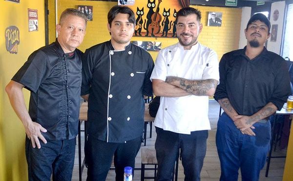 ¡ABRE SUS PUERTAS VALE BURGUER!