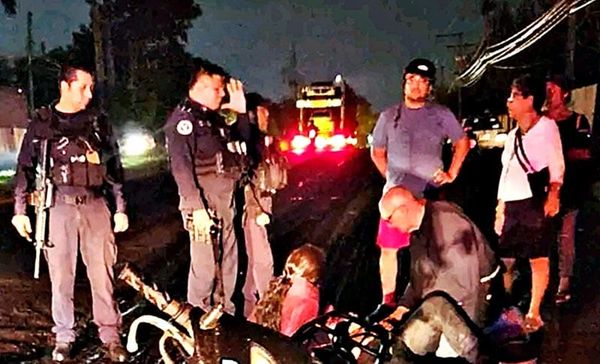 ¡MILITAR Y SU PAREJA DERRAPARON FRENTE A LA BASE AERONAVAL DE LAS BAJADAS!