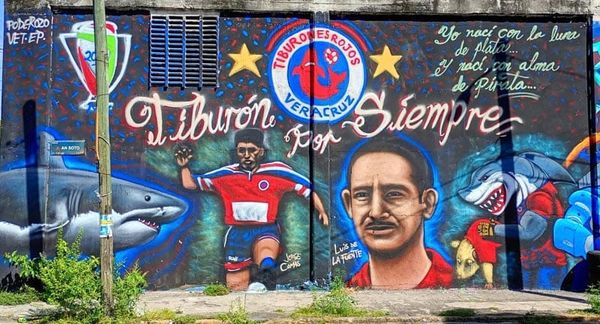 ¡MURAL A LOS TIBURONES ROJOS! - Y LO TERMINAN
