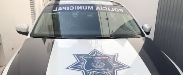 ¡ROBAN CON VIOLENCIA AUTO JAPONÉS FRENTE AL RANCHO LOS PICHONES!