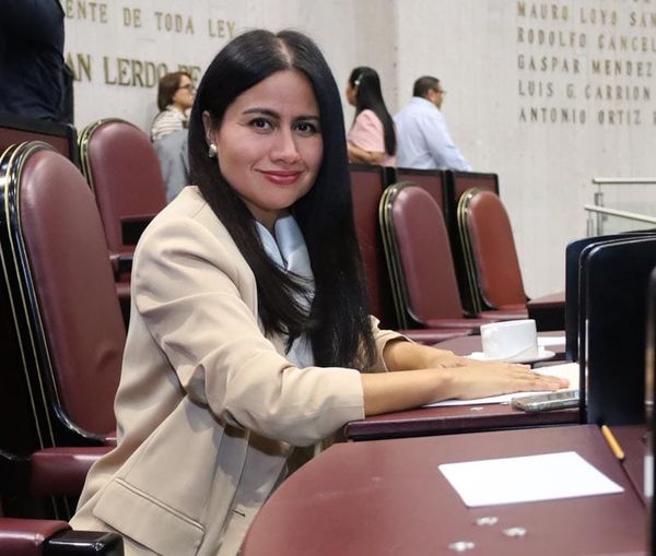 ¡PAREN LOS APAGONES! - *Indira manda un regaño a la CFE.