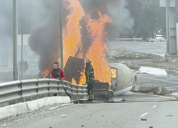 ¡EMPRESA DUEÑA DE PIPA QUE EXPLOTÓ EN IZTAPALAPA CARECÍA DE SEGUROS: ASEA!