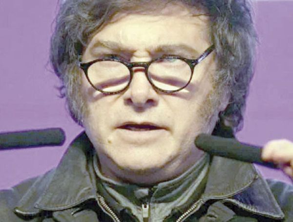 ¡ARGENTINA: CONVOCAN A PROTESTAS TRAS EL VETO DE MILEI A LAS LEYES DE EDUCACIÓN Y SALUD PÚBLICA!