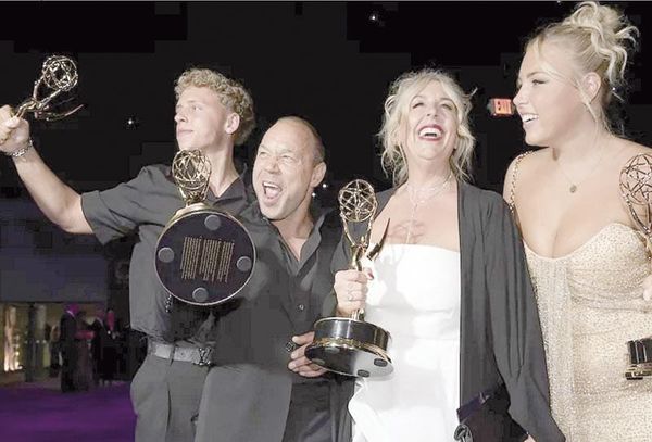 ¡GANADORES DE LOS PREMIOS EMMY 2025!