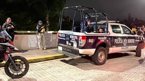 ¡LA TROPA CAPTURÓ A ‘ROBA-CHICOS’ EN EL PUENTE XALLITIC! - SUSTRAJO AL MENOR DE UN HOSPITAL DE XALAPA