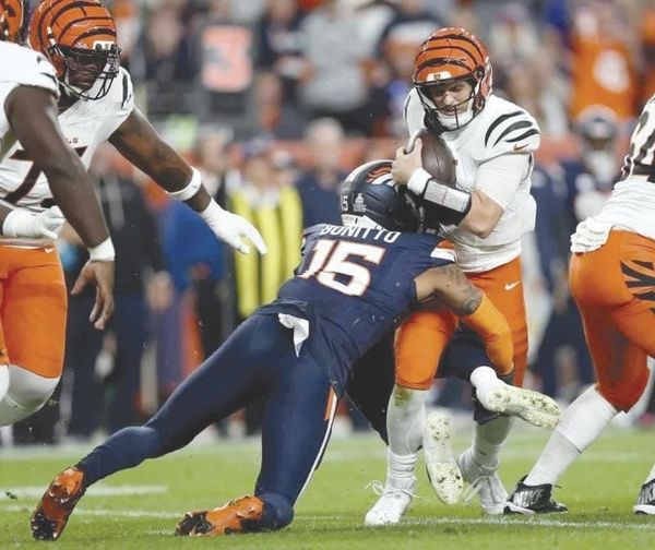 ¡DERROTAN BRONCOS A UNOS INOPERANTES BENGALS EN NFL!