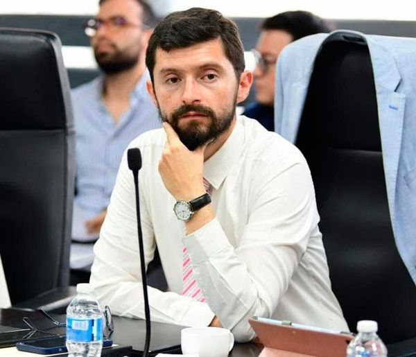 ¡ESCÁNDALO EN EL OPLE! - RENUNCIA CONSEJERO