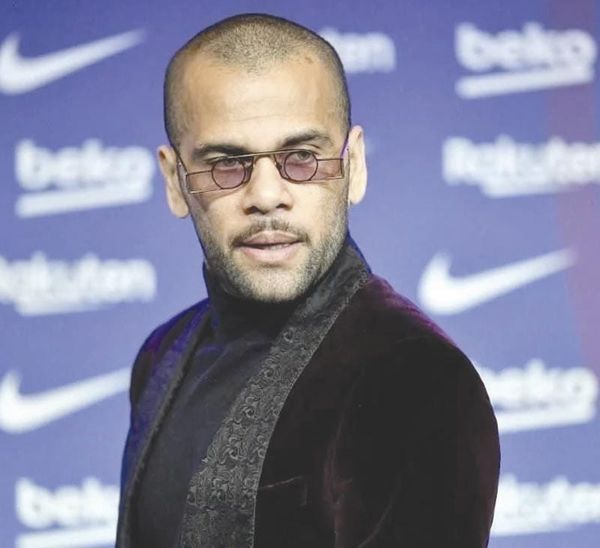 ¡GANA PUMAS LITIGIO CONTRA DANI ALVES!