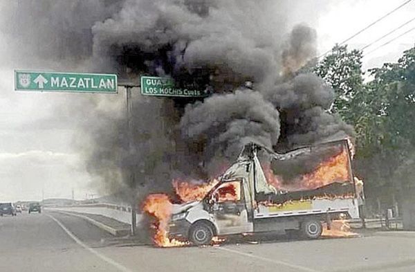 ¡GUERRA EN SINALOA: SUMAN MIL 827 MUERTES!