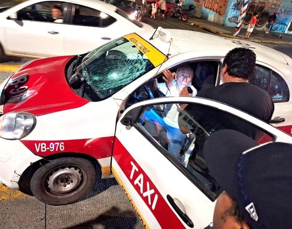 ¡PEATÓN ATROPELLADO POR TAXISTA!