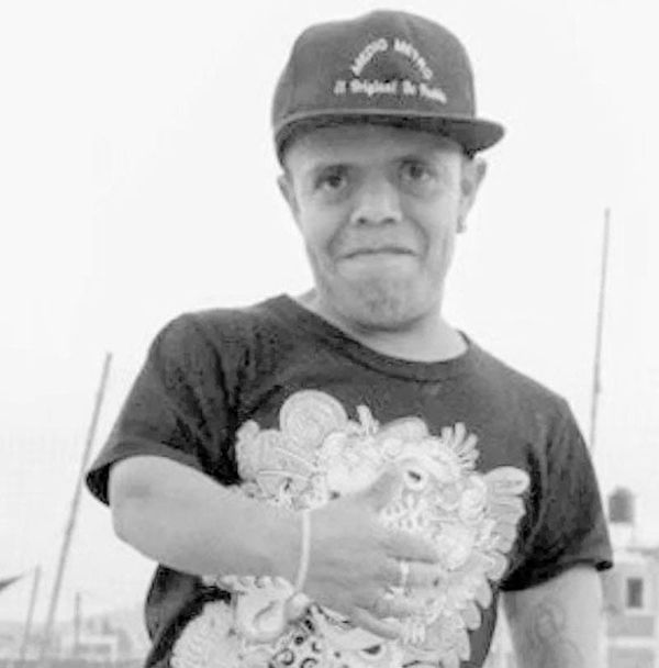 ¡ENCUENTRAN A "MEDIO METRO" CON IMPACTOS DE BALA!