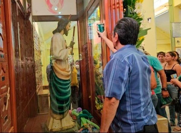 ¡AGRADECEN A SAN JUDAS!