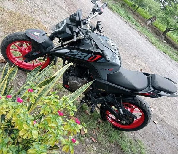 ¡“SE ROBAN LA MOTOCICLETA DE ALEXIS CUANDO COMPRABA EL MANDADO!