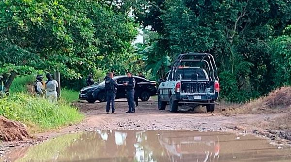 ¡COMERCIANTE FARMACEUTICO ASESINADO A BALAZOS! - FUE ACRIBILLADO CUANDO IBA A DEJAR A SU HIJA AL COLEGIO