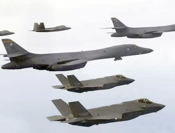 ¡UN BOMBARDERO B-1 SOBREVUELA EL CARIBE, SEGÚN PLATAFORMAS DE SEGUIMIENTO DE VUELOS!