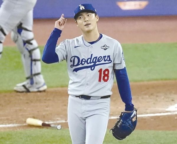 ¡JOYA DE YAMAMOTO Y DODGERS EMPATA 1-1 LA SERIE MUNDIAL!