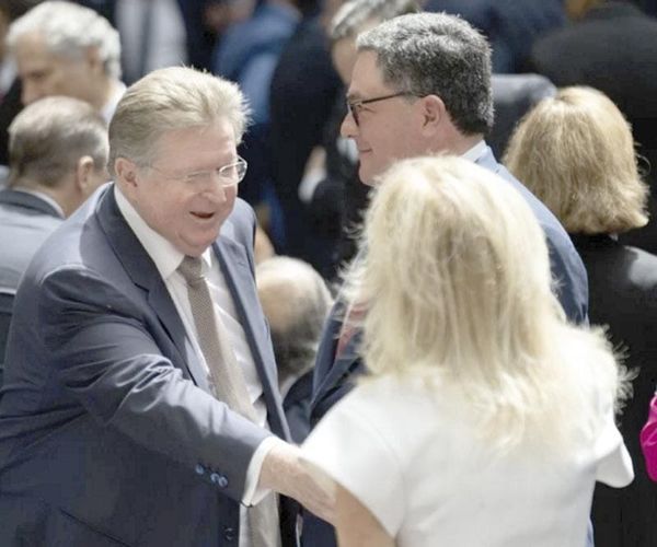 ¡PIERDE GERMÁN LARREA MÁS DE LO QUE PAGÓ CHICO PARDO POR BANAMEX!