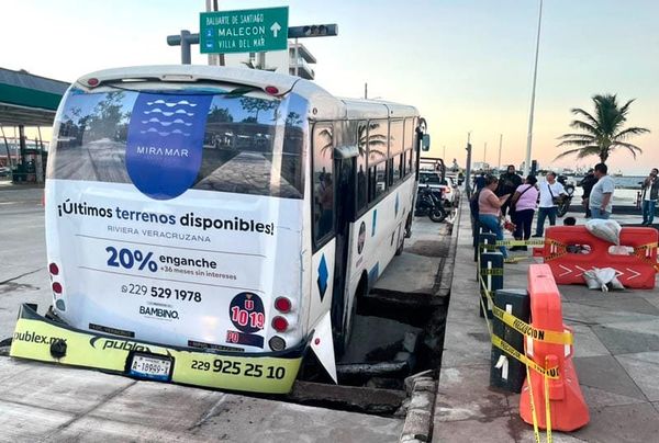 ¡SE LO TRAGÓ EL SOCAVÓN!