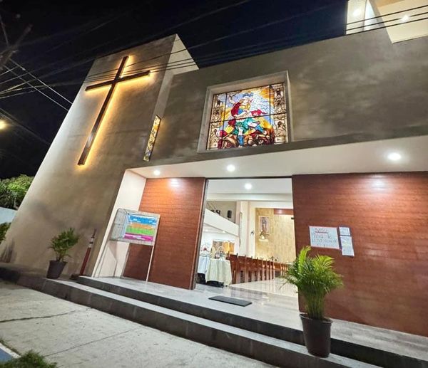 ¡VANDALISMO EN LA IGLESIA!