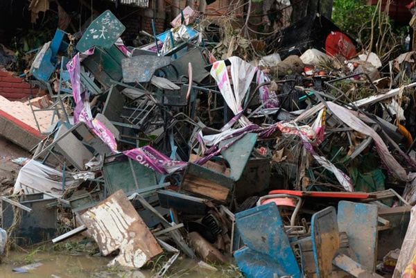¡PUROS DAÑOS A CLÍNICAS! - DEL IMSS