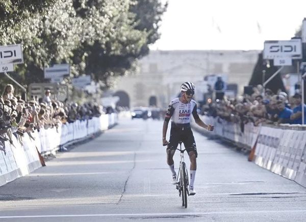 ¡CIERRA DEL TORO TEMPORADA CON TRIUNFO!