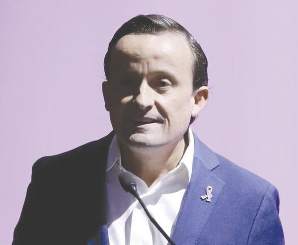 ¡DAN ESPALDARAZO A AGUIRRE COMO DT DEL TRI!