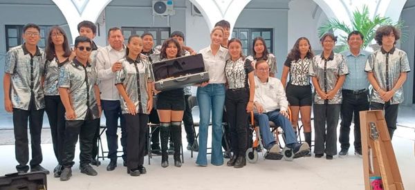 ¡LA MURALLA LOS RETRASÓ!