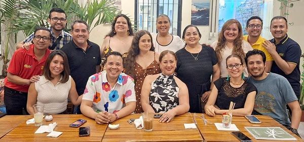 ÁLVARO CELEBRA SU CUMPLEAÑOS