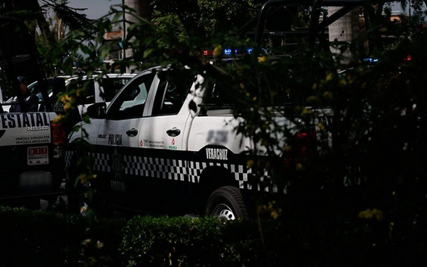 ¡DETIENEN A FABIOLA CON CARRO CON REPORTE DE ROBO!