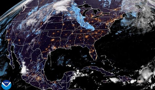 ¡ROLANDO EL ESTE CON BOCHORNITO! - *SE DESINFLÓ "LORENZO" A MEDIO ATLÁNTICO.