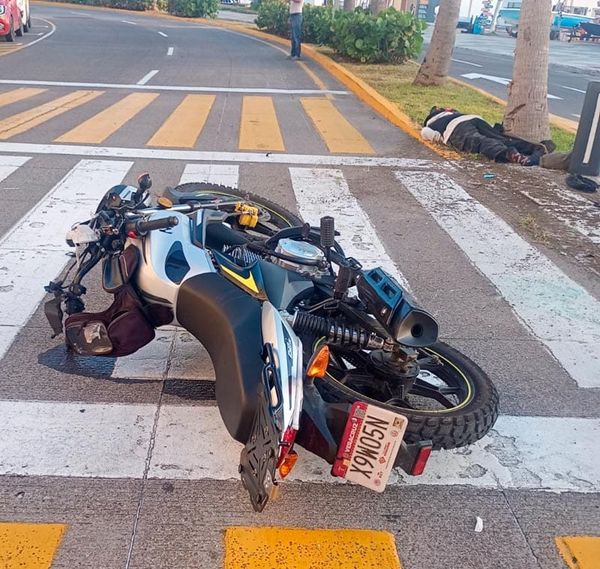 ¡JOVEN ‘JINETE DE ACERO’ HERIDO POR PALMERAZO!