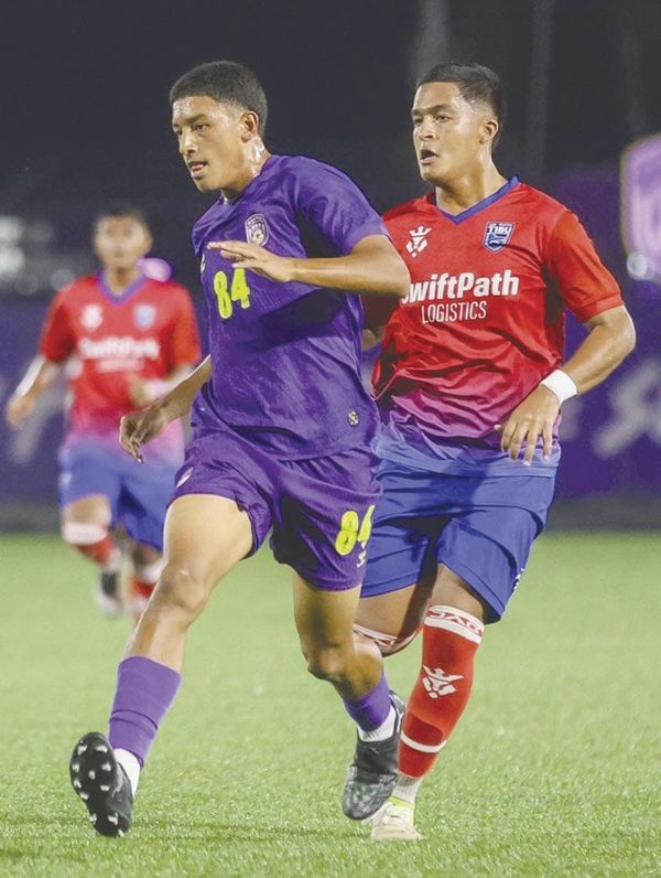 ¡RACING VENCE POR LA MÍNIMA AL ATLÉTICO TIBU!