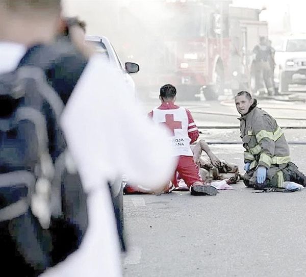 SUMAN 24 MUERTOS POR INCENDIO EN TIENDA WALDOS EN HERMOSILLO