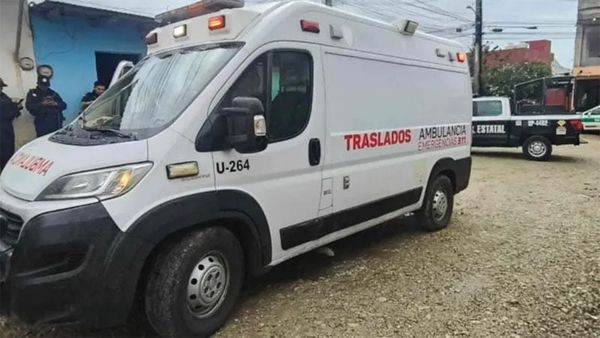 ¡LE METEN DOS PLOMAZOS A MUCHACHO EN UNA RIÑA!