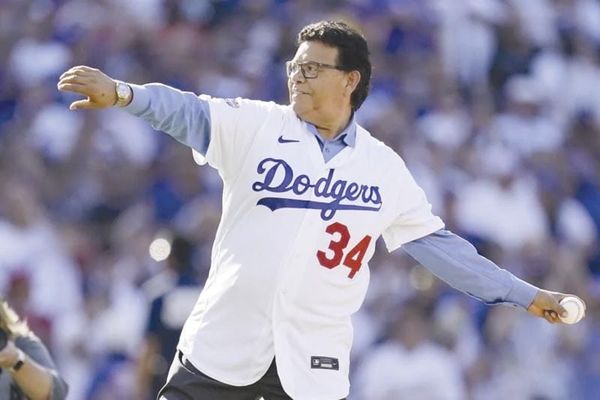 ¡UNA HISTORIA LLAMADA BÉISBOL! | ESCÁNDALO EN LAS GRANDES LIGAS - Los lanzadores de los Guardianes de Cleveland, Emmanuel Clase y Luis Ortiz, fueron acusados formalmente por la fiscalía de Brooklyn de participar en...