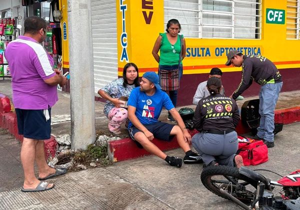 ¡MANUEL ESTRENA SU MOTO NUEVA CHOCANDO CONTRA MOTOCICLISTA!