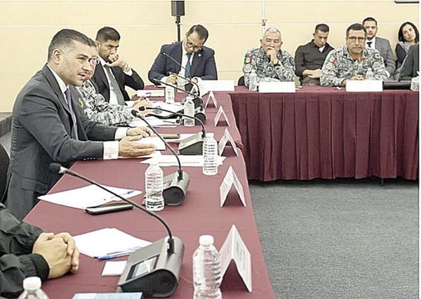 ¡HARFUCH SE COMPROMETE CON TRANSPORTISTAS A MEJORAR SEGURIDAD EN LAS CARRETERAS!