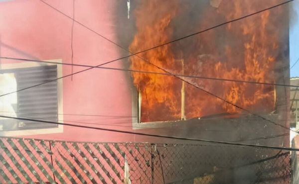 ¡PERRITO MUERE EN INCENDIO DE UNA VIVIENDA EN NOGALES!