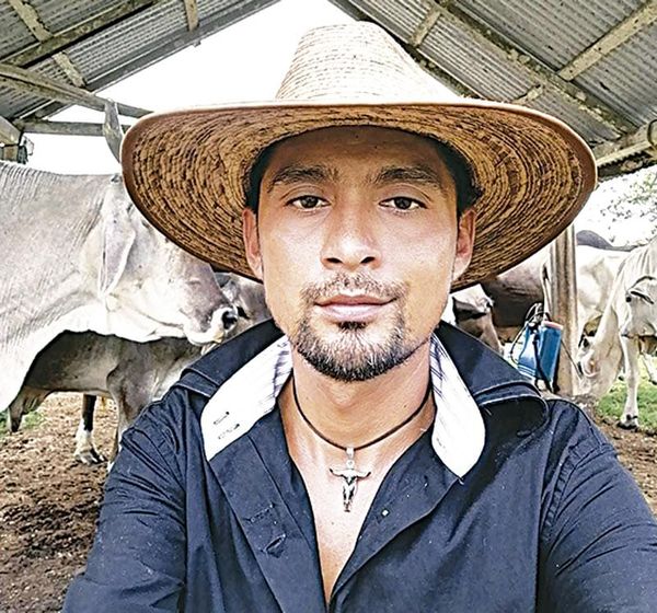 ¡ERA GANADERO EL DEGOLLADO EN MOTEL DE ACAYUCAN! - LA VÍCTIMA PERTENECÍA A LA COMUNIDAD LGBT+