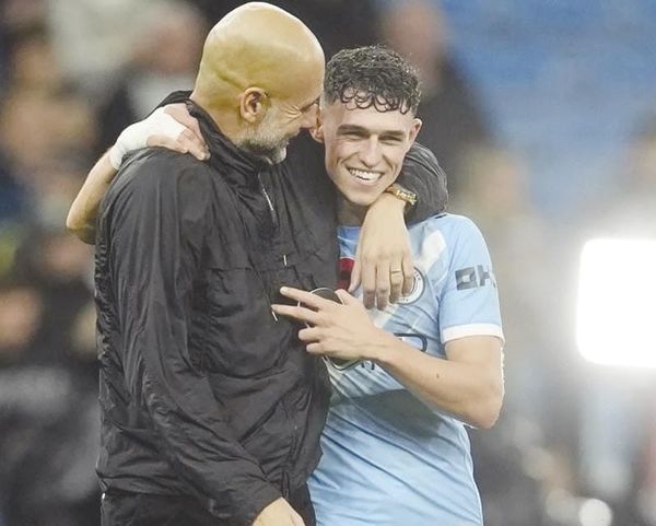 ¡FESTEJA GUARDIOLA MIL PARTIDOS CON GOLEADA A LIVERPOOL, 3-0!