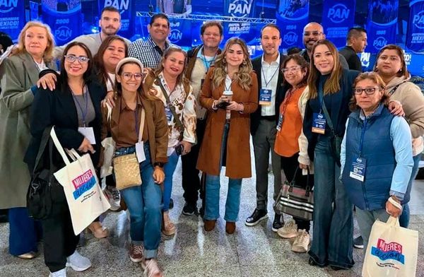 ¡MARYJOSE Y UNANUE!