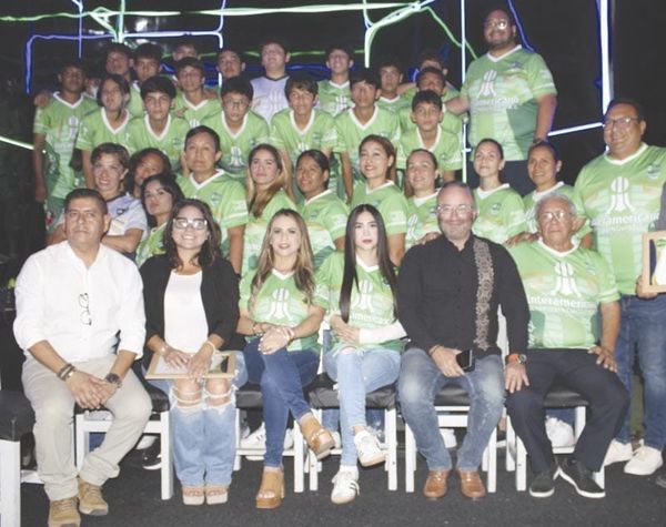 ¡CLUB IVAMAR PRESUME SU “NUEVA PIEL”!