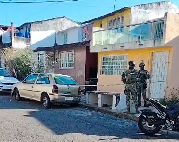 ¡MURIÓ ELECTROCUTADO PEGADO AL TRANSFORMADOR!