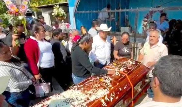 ¡ÚLTIMO ADIÓS! - A JUAN CARLOS MEZHUA