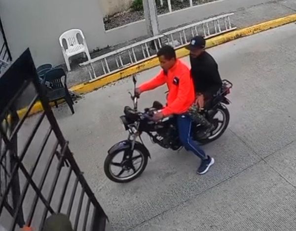 ¡PAREJA DE “RATAS” ROBARON HERRAMIENTA EN PUENTE MORENO!