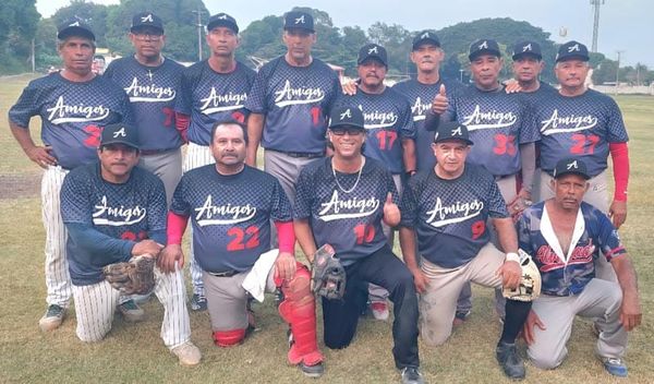 ¡AMIGOS DE EL PÁJARO TOMA VENTAJA!