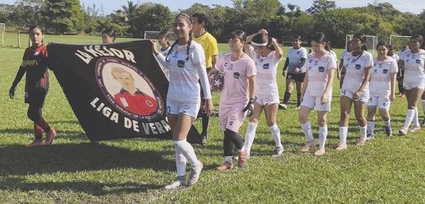 ¡CRECE LA LIGA PIRATA FUENTE EN FÚTBOL LA RAMA FEMENIL!